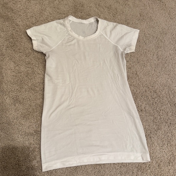 Lululemon Swiftly Tech - White - Picture 2 of 5